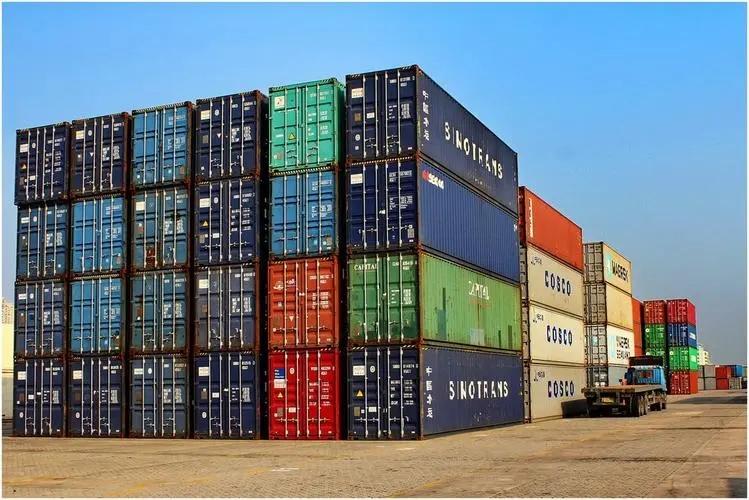 Quality empty shipping containers available for purchase, storage, and commercial use